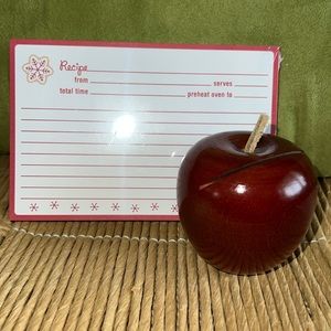 Wooden Apple Recipe Card Holder & Recipe Cards.
